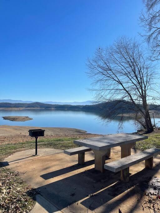 Charming House In Sevierville Family Friendly Quiet Location Close To Wilderness Exterior foto
